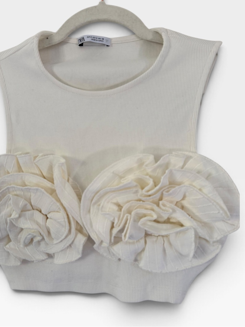 Zara Ivory Floral Appliqué Cropped Tank - Picture 6 of 8